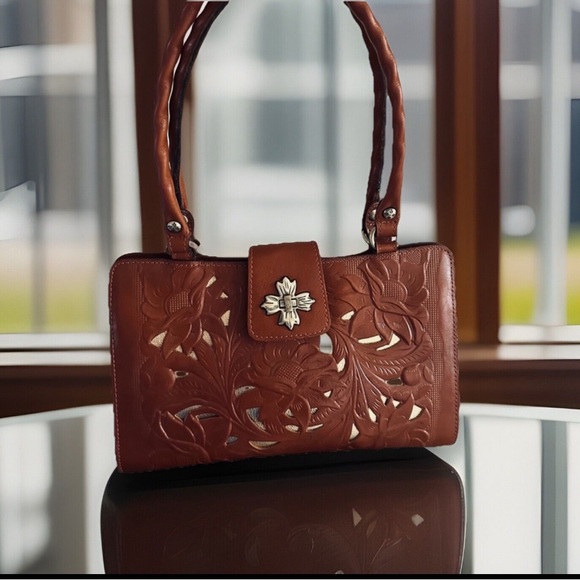 Patricia Nash Rosina Cut Out Tooled Leather Handbag EUC - Picture 2 of 11